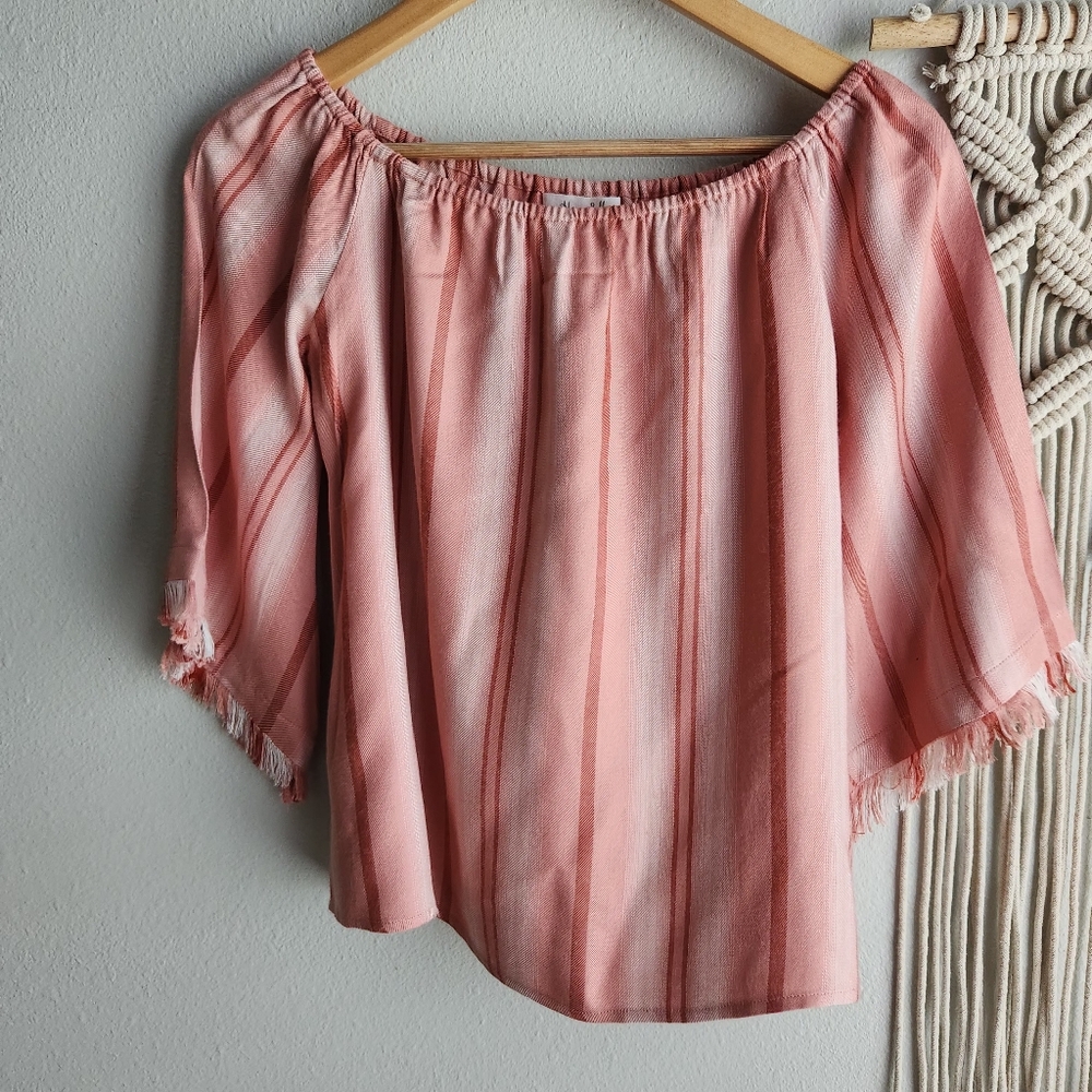 Honey Belle Off Shoulder Blouse Small‎ Coral Pink Stripe 3/4 Sleeve Frayed Hem